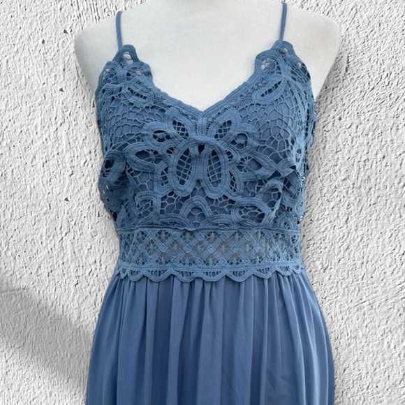 Dokuriti Women’s Solid Maxi Dress - Picture 3 of 13